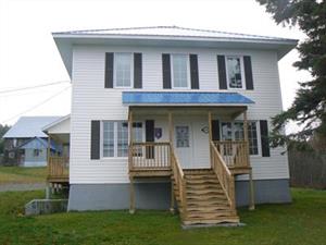 chalet � louer bord de l'eau  Bas Saint-Laurent