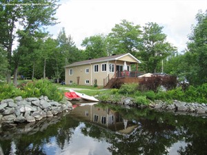 chalet � louer bord de l'eau  Estrie/Cantons-de-l'est