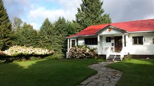 chalet � louer bord de l'eau Lac-Sup�rieur Laurentides