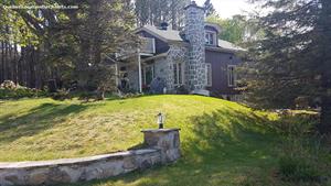 chalet � louer bord de l'eau  Laurentides