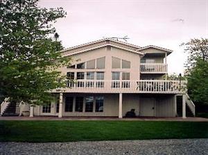 chalet � louer bord de l'eau  Estrie/Cantons-de-l'est