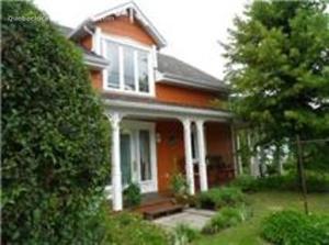chalet � louer bord de l'eau  Saguenay-Lac-St-Jean
