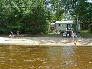 chalet � louer bord de l'eau  