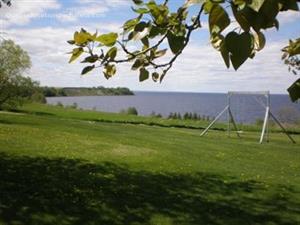 chalet � louer bord de l'eau  