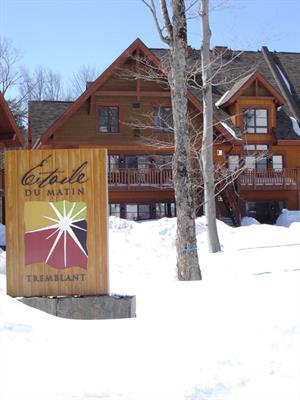 chalet ou condos de ski  Laurentides