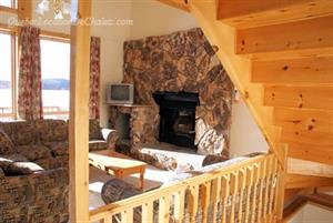 chalet avec spa, sauna ou bain tourbillon  Laurentides