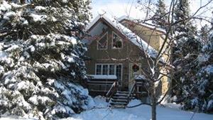 chalet � louer bord de l'eau  Laurentides