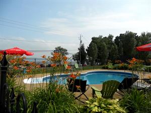 chalet � louer bord de l'eau  Qu�bec