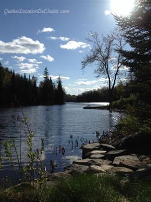 chalet � louer bord de l'eau  Laurentides