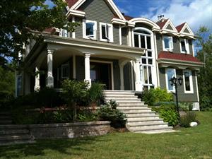 chalet � louer bord de l'eau  