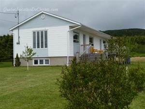 chalet � louer bord de l'eau  Gasp�sie