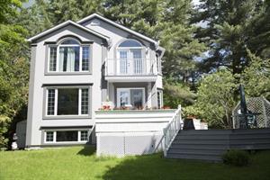 chalet avec spa, sauna ou bain tourbillon  