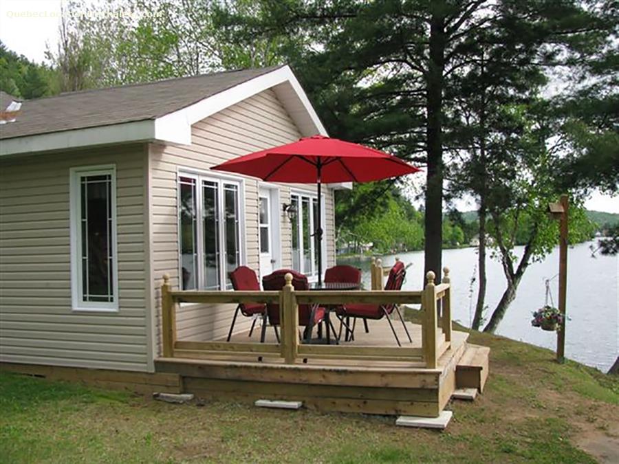 Cottage Rental Quebec Outaouais Val Des Bois The Green Lake