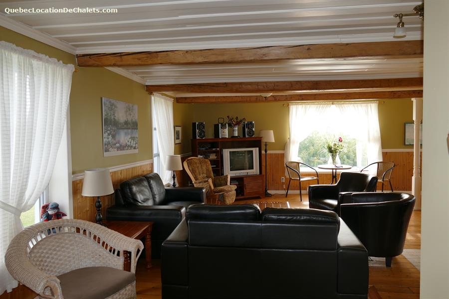 Chalet à louer Bas SaintLaurent, SaintRochdesAulnaies Évasion Panoramique ID 3050