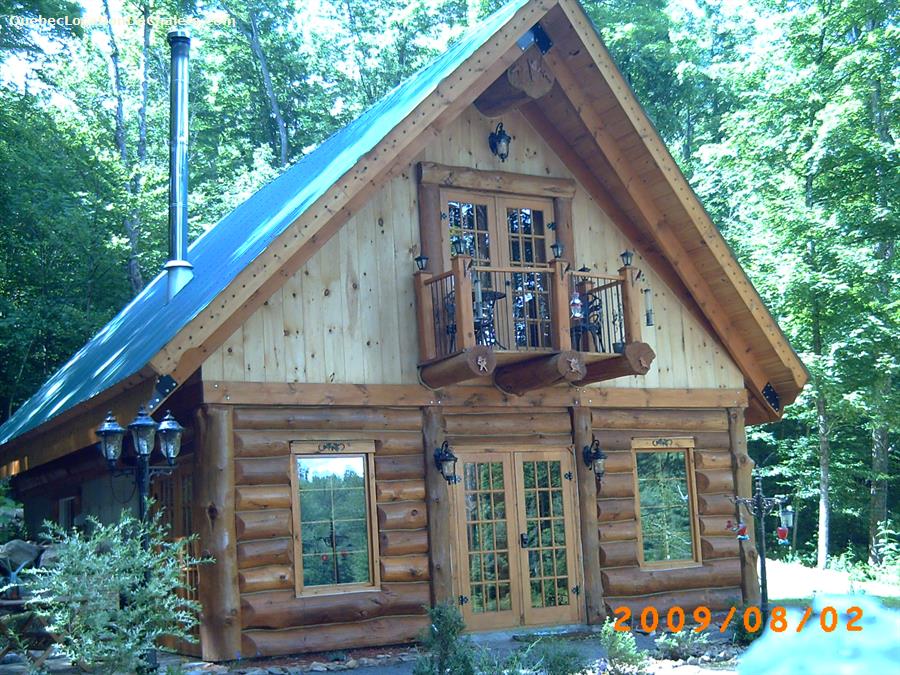 Chalet à louer Laurentides, GrenvillesurlaRouge Chalet au bord de