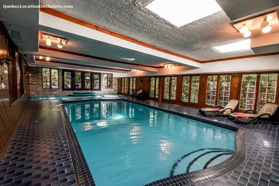 Chalet à louer Laurentides, SainteAgathedesMonts Chalet Château