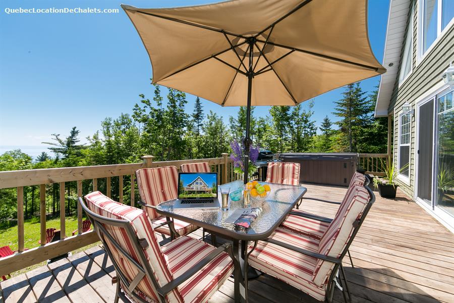 Chalet à louer Charlevoix, Les Éboulements Doux murmure de la rivière