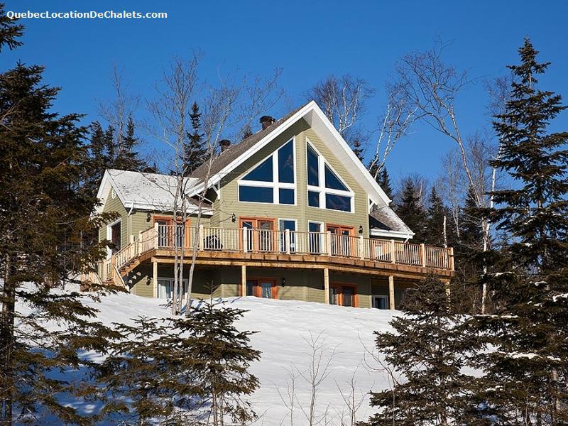 Chalet à louer Charlevoix, Les Éboulements Chalet SEP90 avec SPA et vue