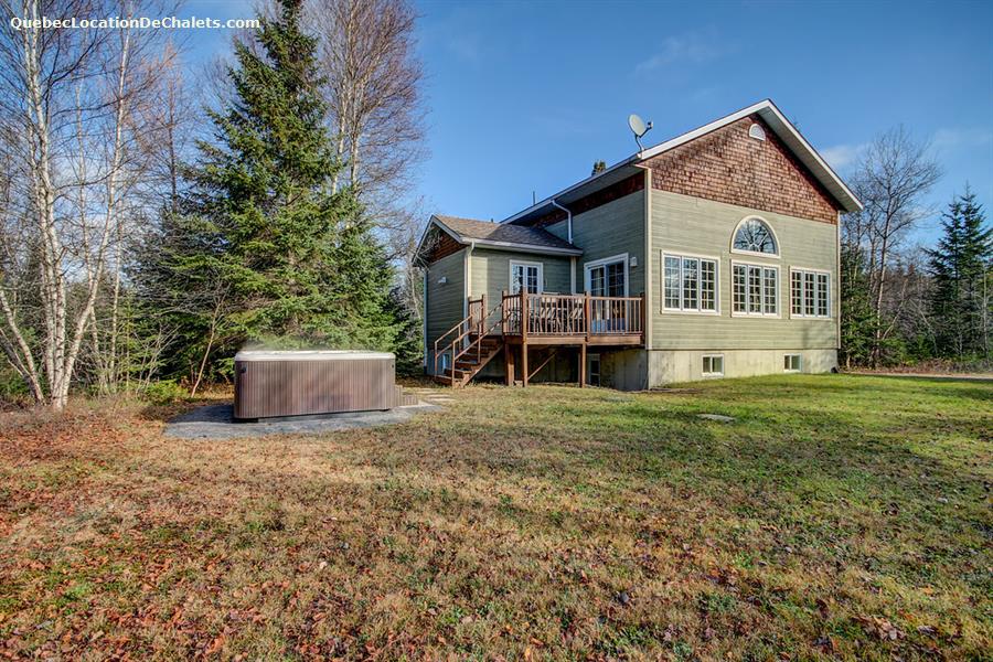 Cottage rental Québec, Laurentides, LacSupérieur THE GRAND CABIN