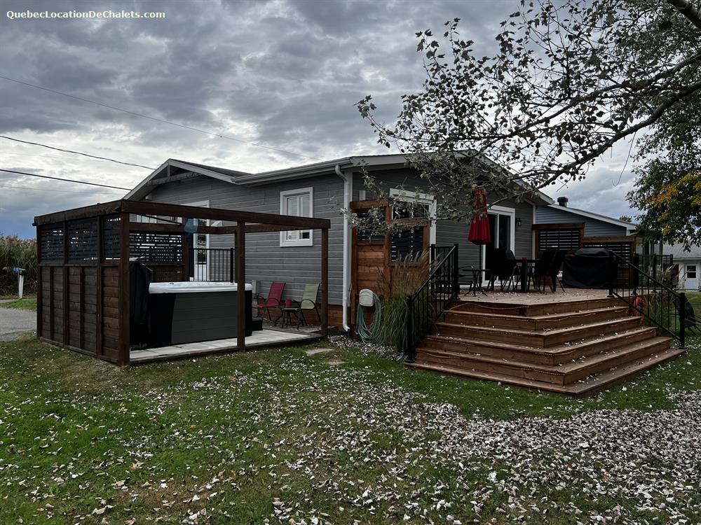 Cottage rental Québec, Montérégie, SaintAnicet Chalet Le Port'eau ID