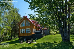waterfront cottage rentals Saint-Claude, Estrie/Cantons-de-l'est