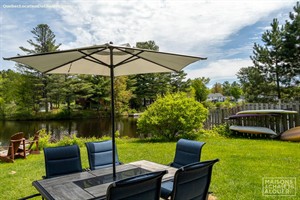waterfront cottage rentals Saint-Claude, Estrie/Cantons-de-l'est