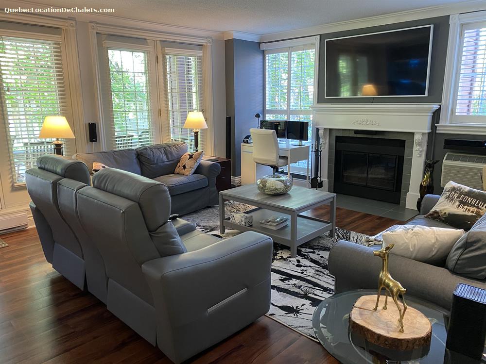 Chalet à louer Laurentides, SaintSauveur Condo Manoir StSauveur