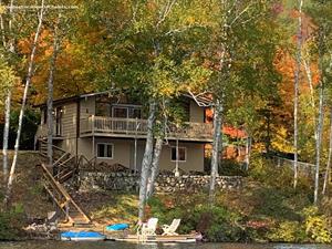 chalets bord de l'eau riverains Amherst, Laurentides