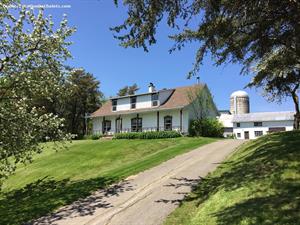 Cottage rental | Farmhouse, 26 Cap Tourmente