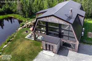 ski cottage rentals at the base of a mountain Adstock, Chaudière Appalaches