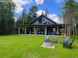 cottage rentals Marston, Québec