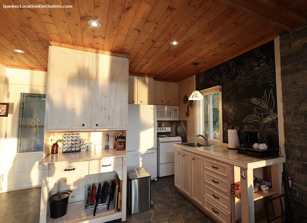 Chalet à louer Laurentides, L'Ascension Chalet Les Petits Bonheurs