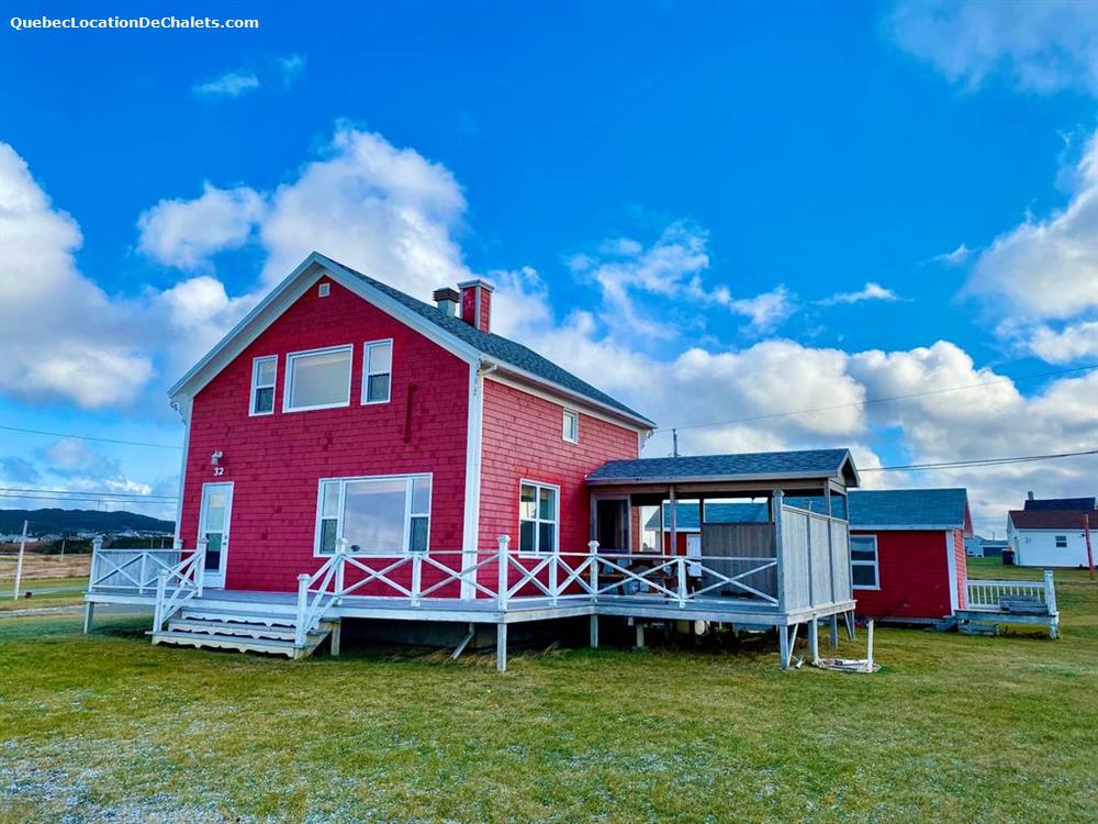Chalet à louer ÎlesdelaMadeleine, L'ÉtangduNord La Maison rouge
