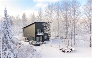 cottage rentals Saint-Étienne-de-Bolton, Estrie/Cantons-de-l'est