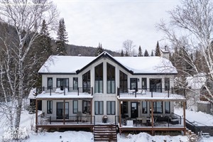 waterfront cottage rentals Mandeville, Lanaudière