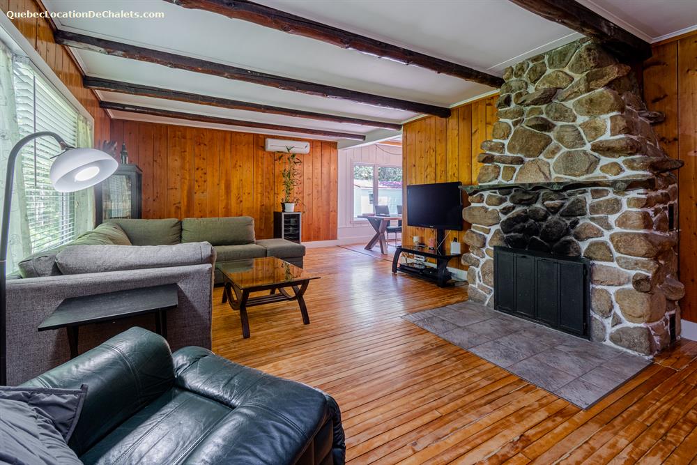 Chalet à louer Québec, FossambaultSurLeLac Chalet Fossambault spa