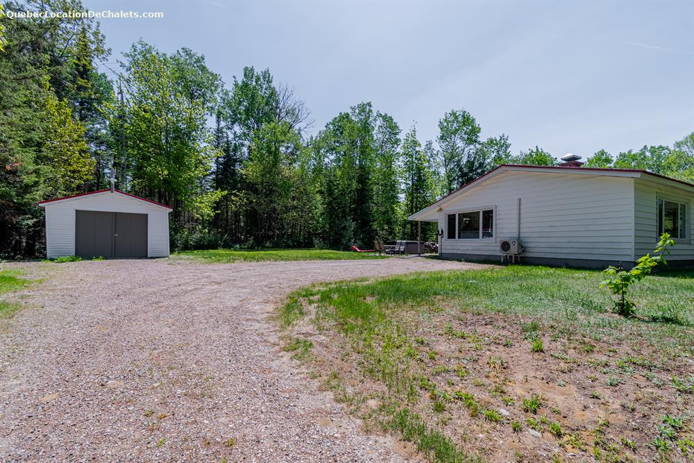Chalet à louer Québec, FossambaultSurLeLac Chalet Fossambault spa