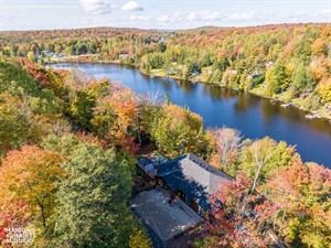 waterfront cottage rentals Saint-Calixte, Lanaudière