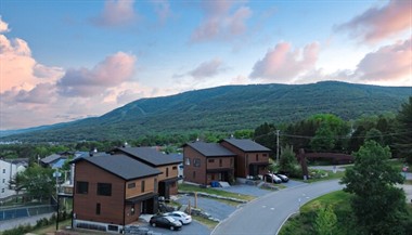 chalets à louer Saint-Ferréol-les-Neiges , Québec
