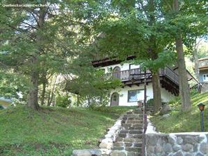 ski cottage rentals at the base of a mountain Bromont, Estrie/Cantons-de-l'est