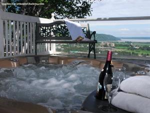 Cottage rental | Cottage SEN-135-1 & 2 with hot tub: 12 people