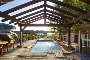 ski cottage rentals at the base of a mountain Mont-Tremblant, Laurentides