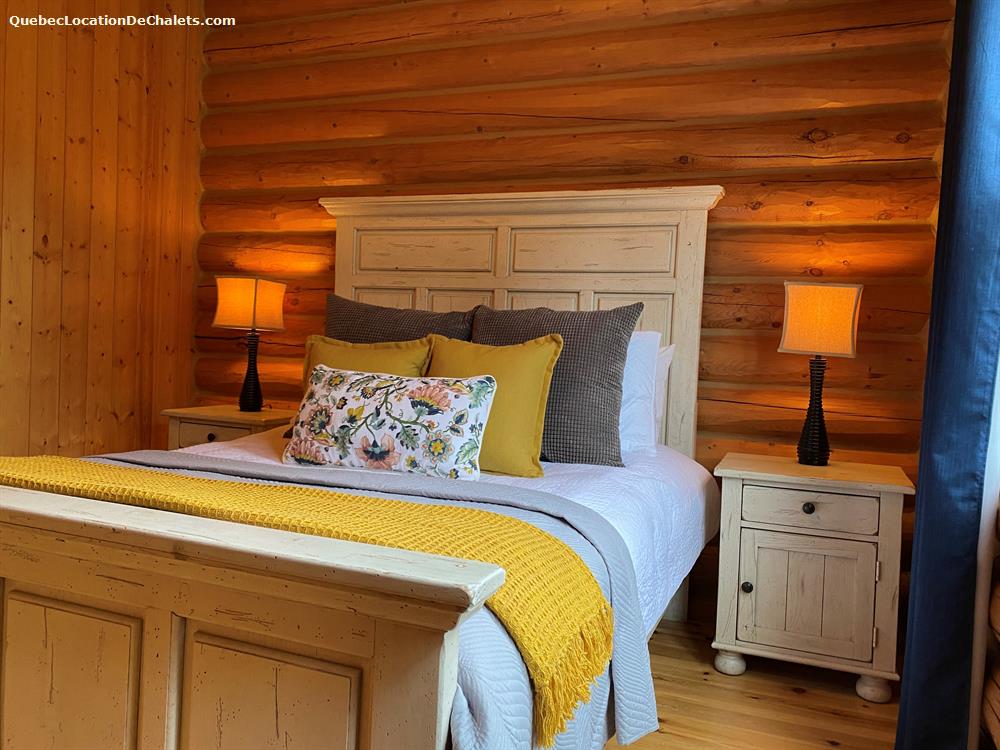 Cottage rental Québec, Laurentides, SaintSauveur Fiddler Lake Resort