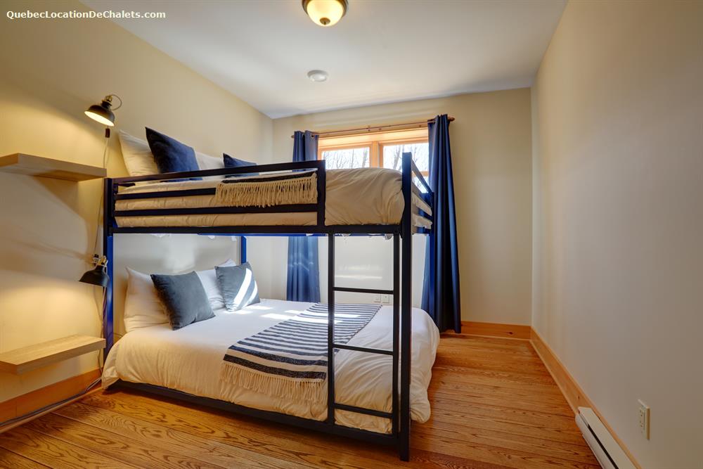 Cottage rental Québec, Laurentides, SaintSauveur Fiddler Lake Resort