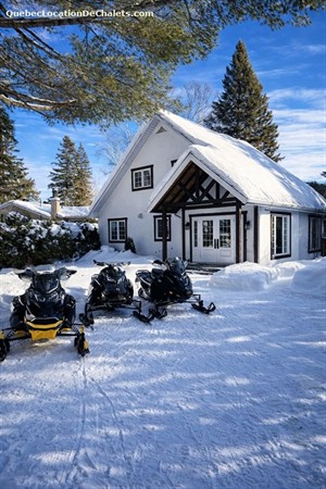 waterfront cottage rentals Sainte-Émélie-de-l'Énergie, Lanaudière