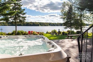 waterfront cottage rentals Saint-Claude, Estrie/Cantons-de-l'est