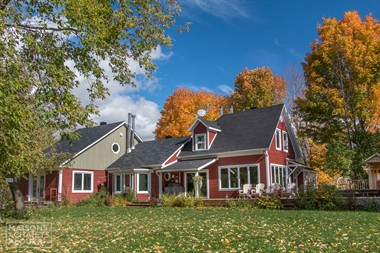 waterfront cottage rentals Trenholm, Estrie/Cantons-de-l'est