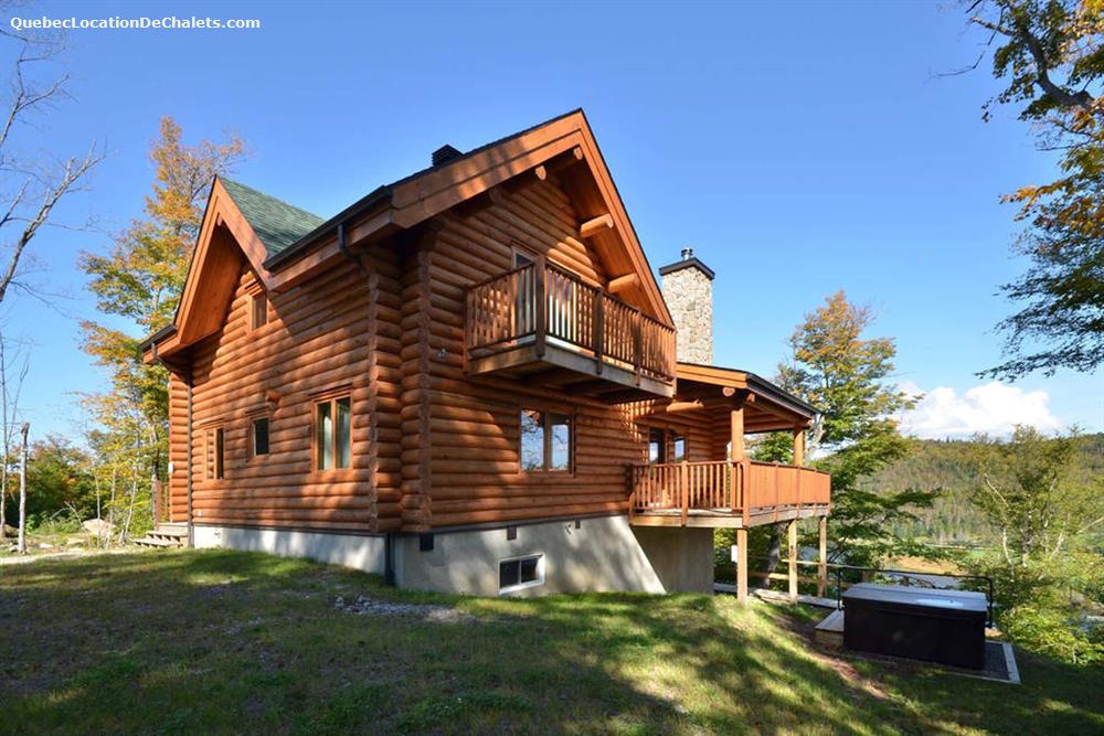Chalet à louer Laurentides, MontTremblant Tranquille Chalet à louer Laurentides, MontTremblant Tranquille