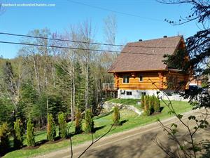 Chalets à Louer Bord De Leau Lac De La Montagne Noire