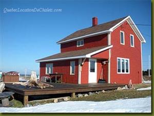 chalet a louer iles de la madeleine bord de mer